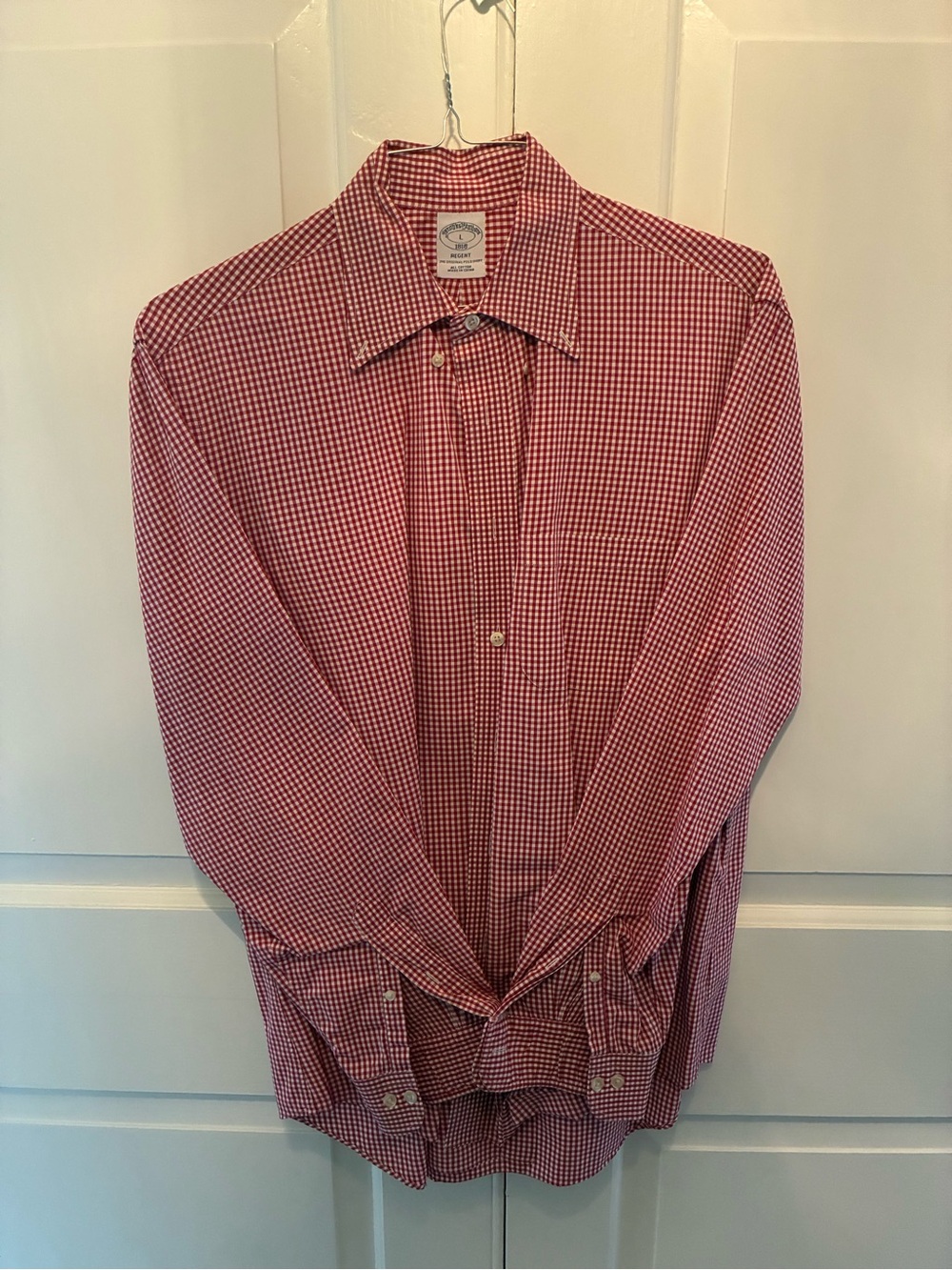 Brooks Brothers Classic Red Gingham Men's Dress Shirt - Regent Fit. Size Large.